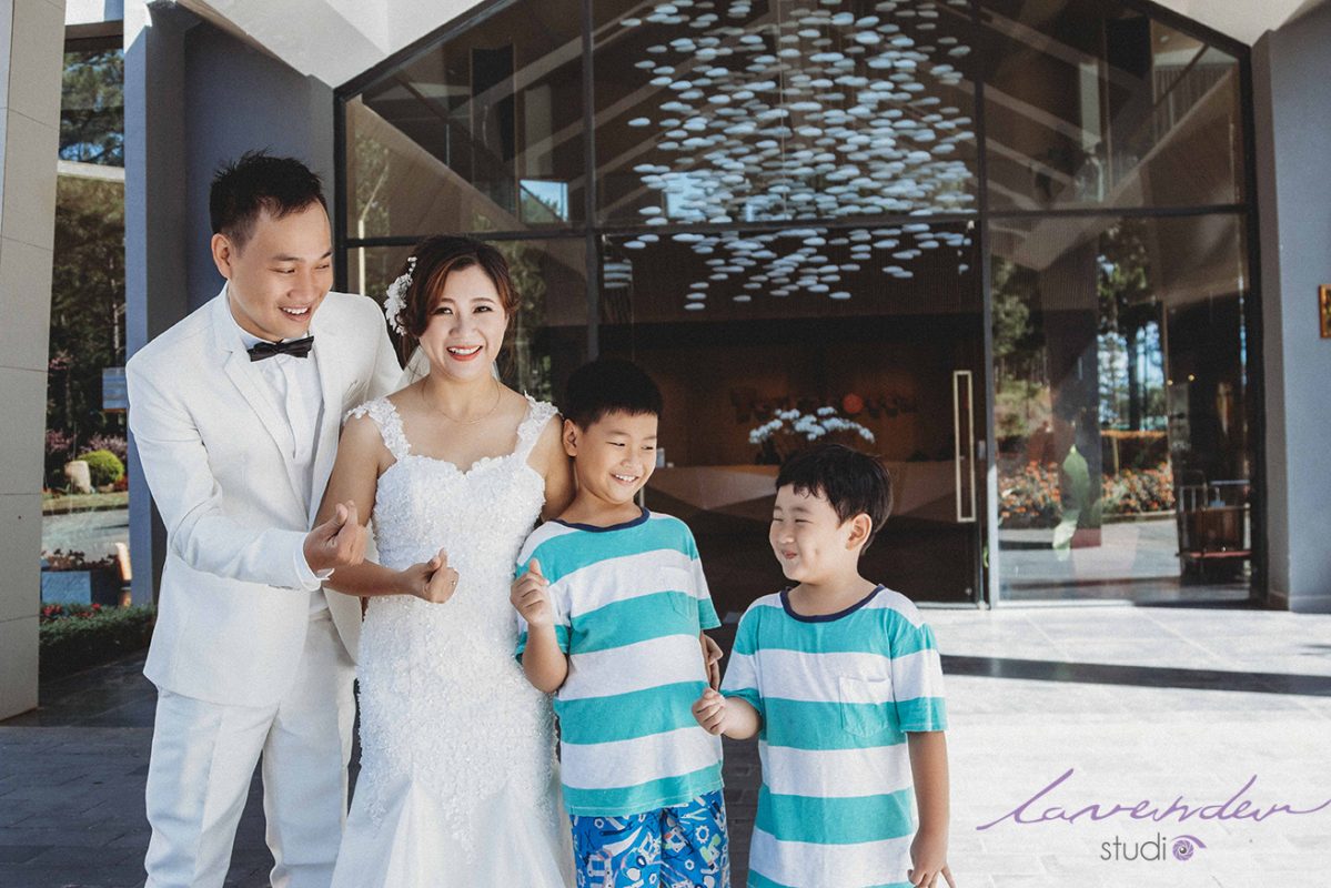 Studio nào chụp hình kỷ niệm 10 năm ngày cưới đẹp