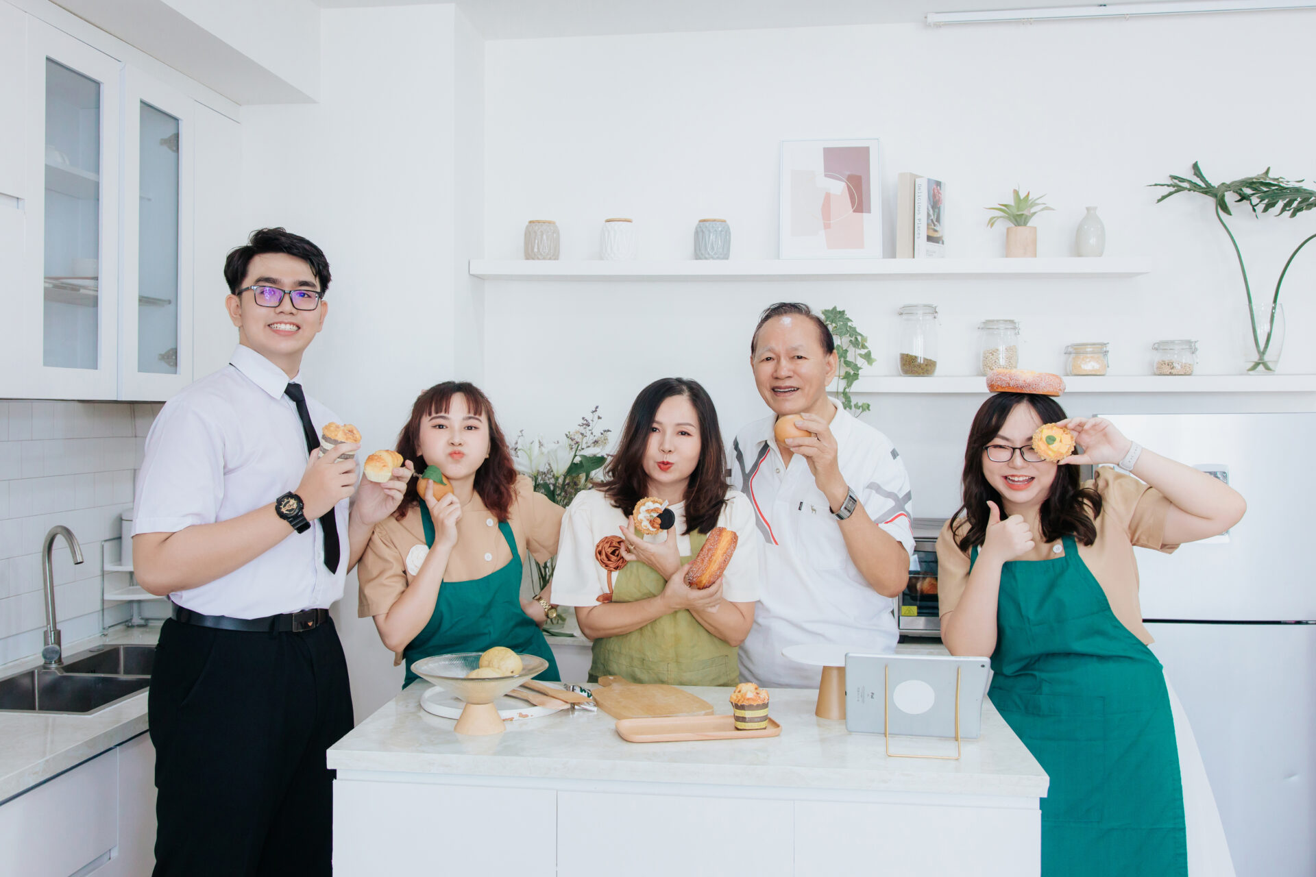 Top 10 studio chụp ảnh gia đình tại Hội An mới nhất 2025