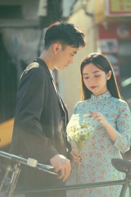 Concept chụp ảnh couple Tết 2025 đẹp và ấn tượng
