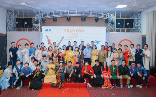Tìm hiểu 10 studio chụp ảnh tất niên cuối năm tại Đà Lạt Tìm hiểu 10 studio chụp ảnh tất niên cuối năm tại Đà Lạt