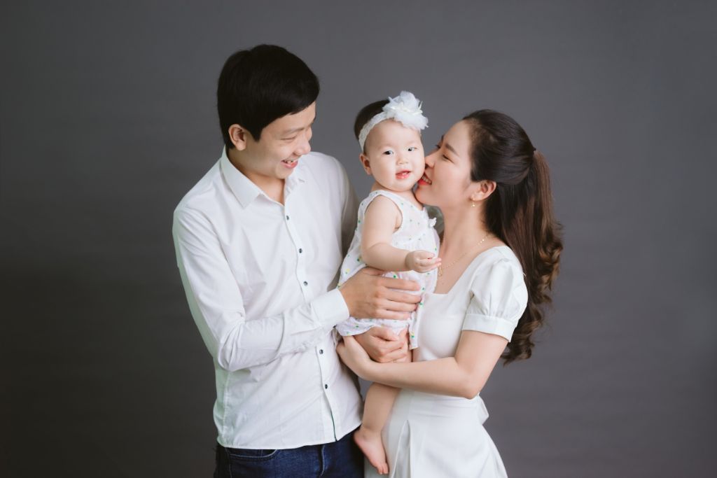 Địa chỉ chụp ảnh gia đình uy tín tại Huế với nhiều phong cách riêng