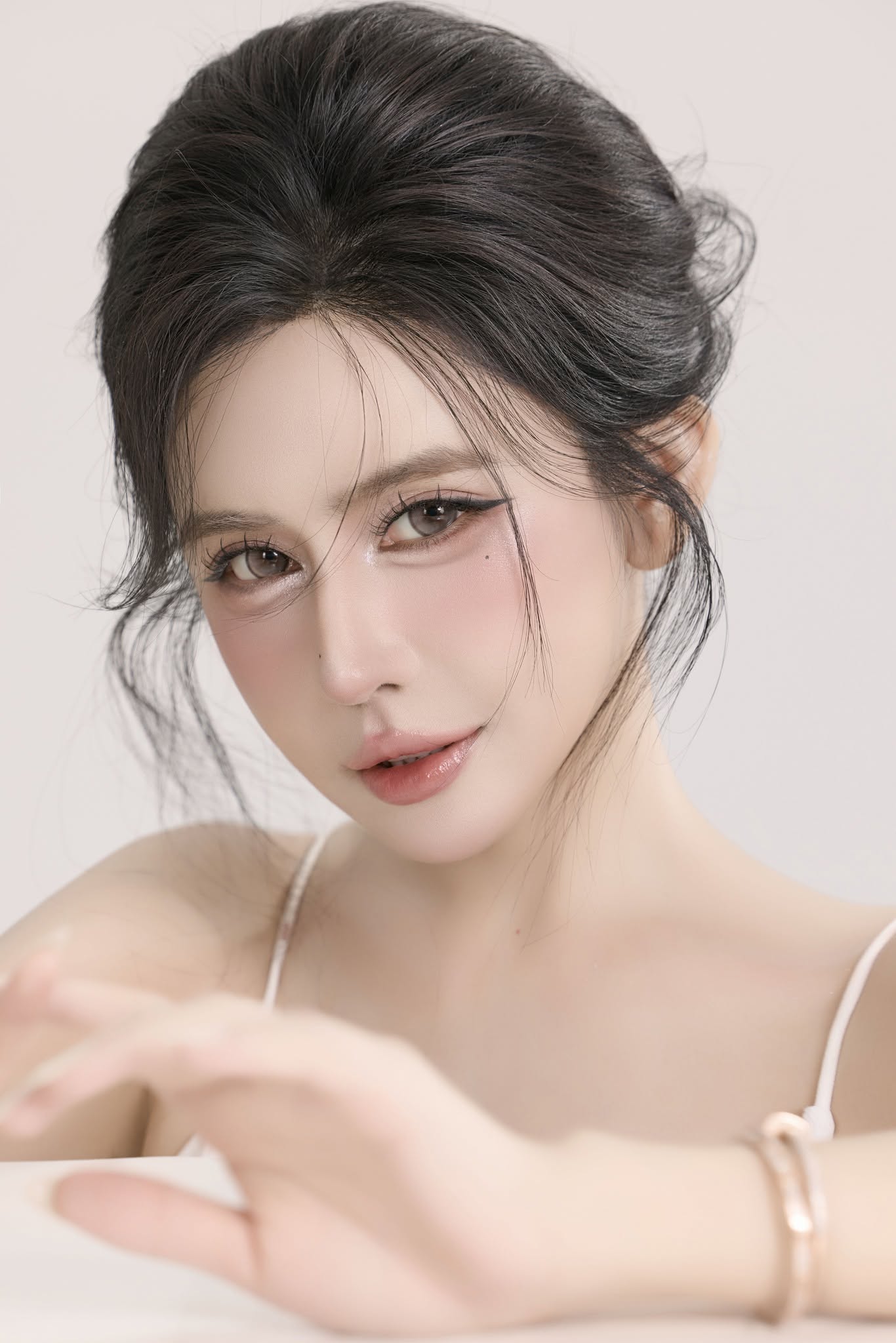Chụp ảnh chân dung cá nhân tối giản Chụp ảnh chân dung cá nhân tối giản