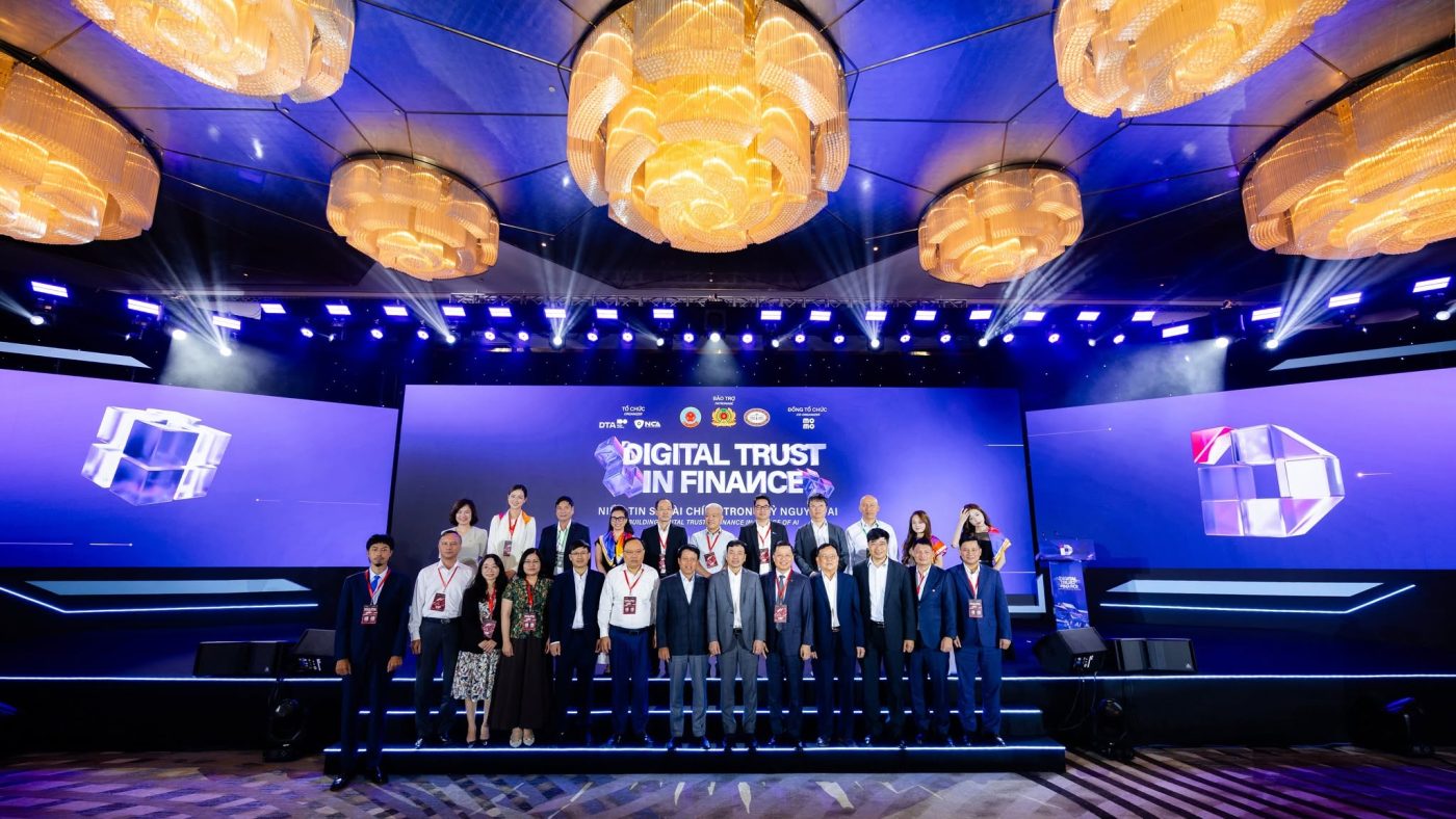 chụp hình sự kiện chuyên nghiệp